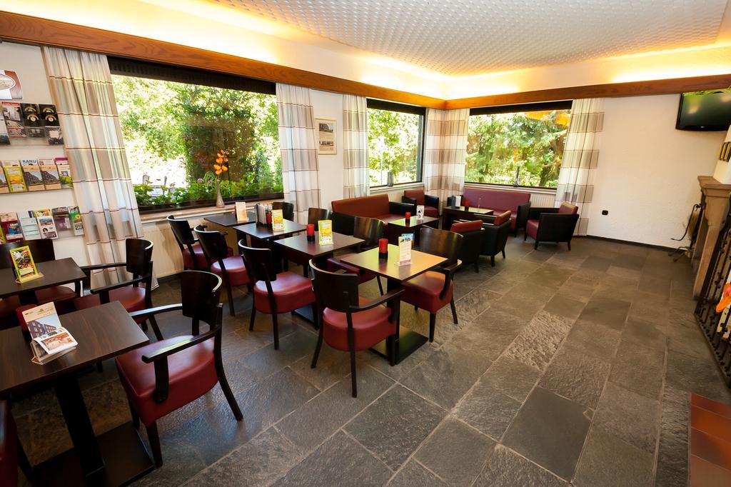 Wohlfuehlhotel Der Jaegerhof Willebadessen エクステリア 写真